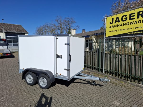 poer trailer gesloten aanhangwagen met zijdeur dubbelas ongeremd 750kg