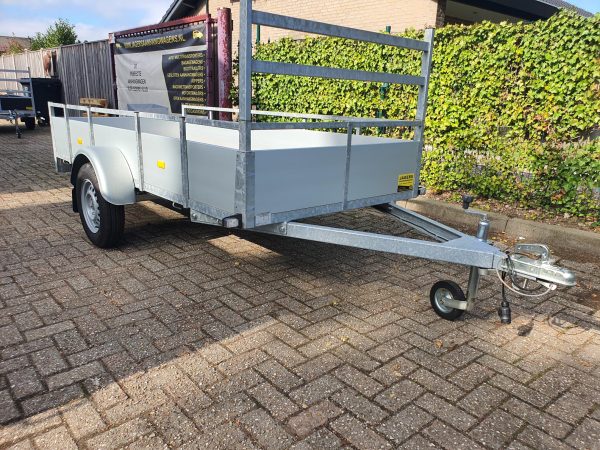 SYMA Bakwagen enkelasser aluminium 750kg 300X130