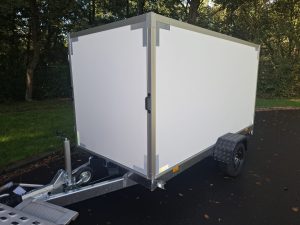 VDM gesloten aanhangwgaen 300x150x150 1500kg enkelas